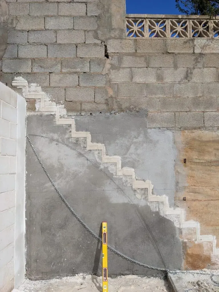 Uso de la cadena catenaria para visualizar la curva natural de fuerzas y cargas